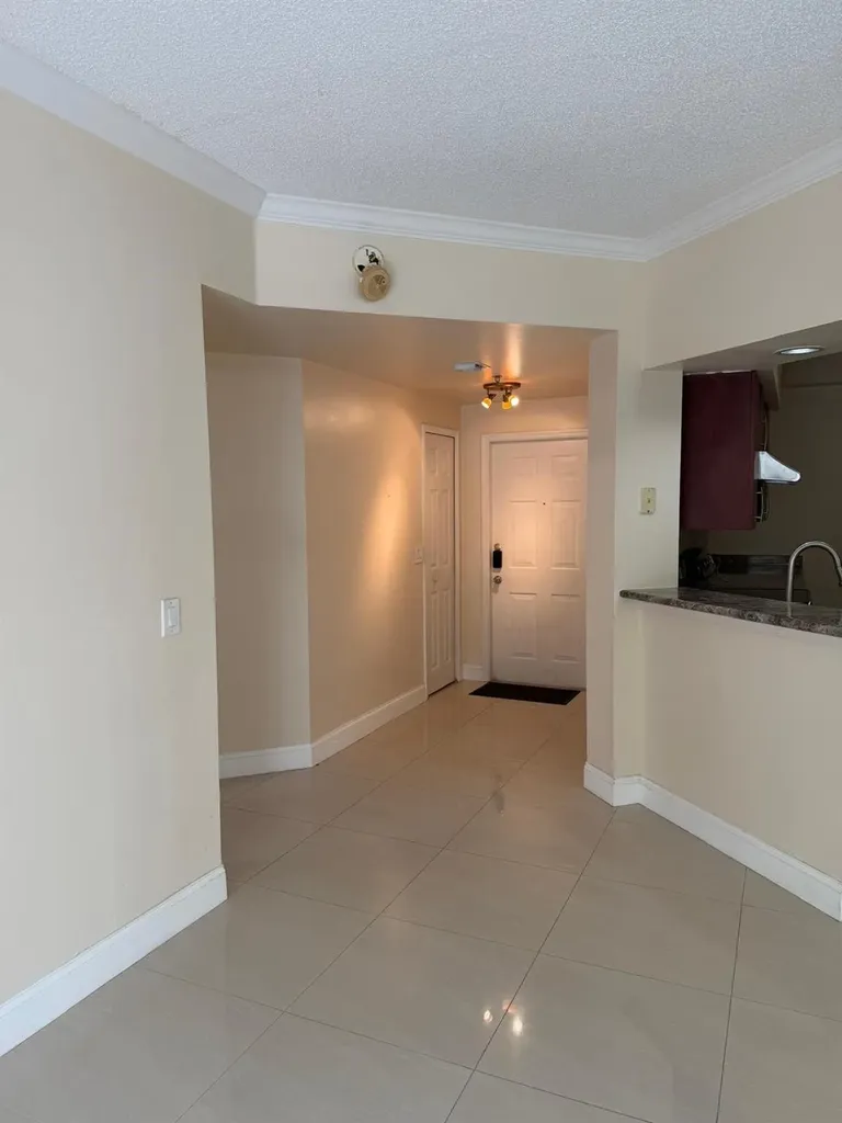 3225 NE 184th Street Aventura FL 33160