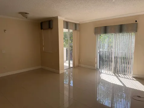 3225 NE 184th Street Aventura FL 33160