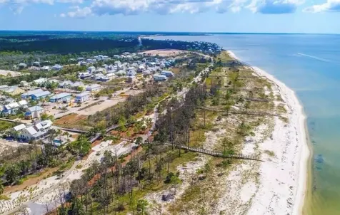 427 Sea Grove Port St Joe FL 32456