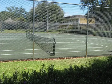 5162 NE 6th Avenue Oakland Park FL 33334