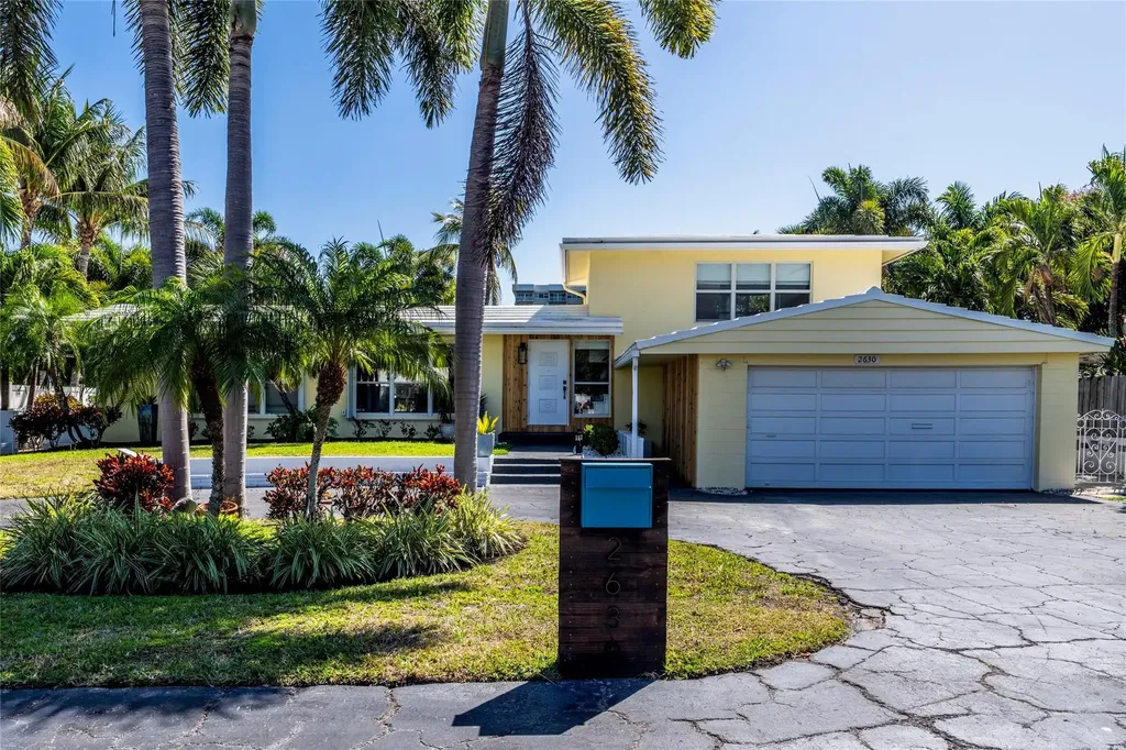 2630 NE 25th Street Lighthouse Point FL 33064