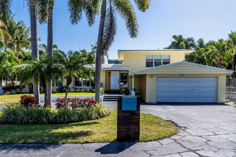 2630 NE 25th Street Lighthouse Point FL 33064
