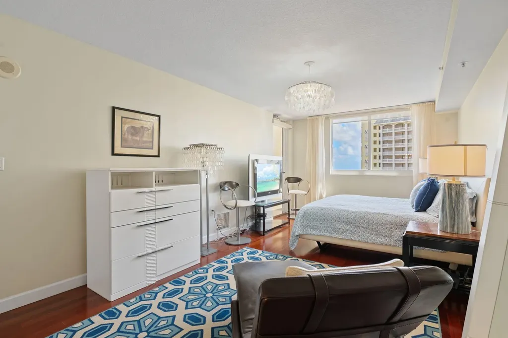 2001 N Ocean Boulevard Fort Lauderdale FL 33305