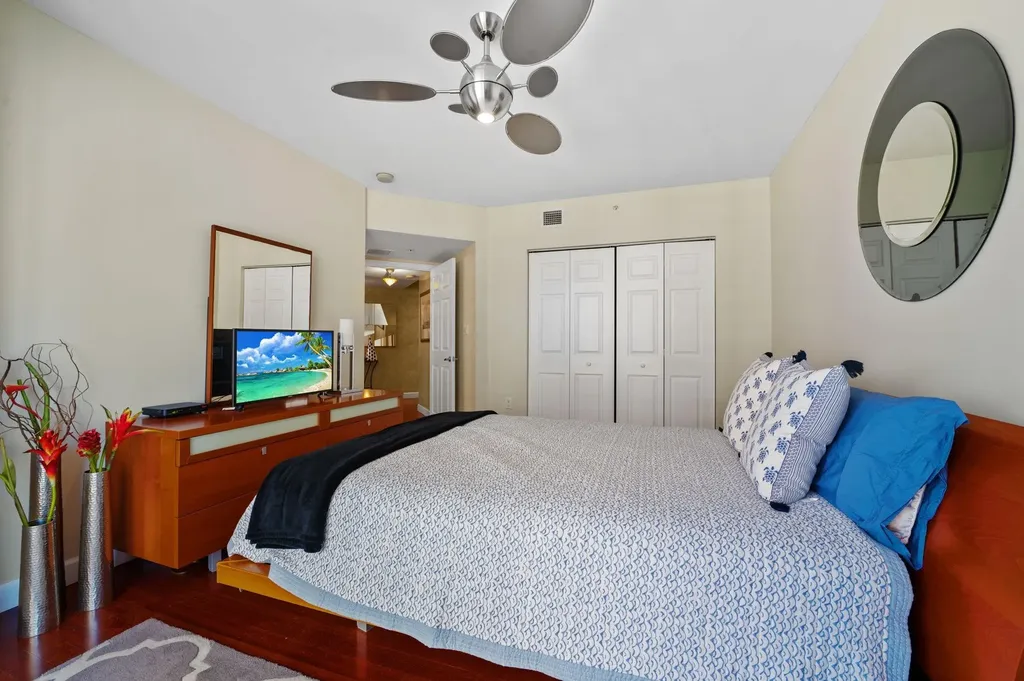 2001 N Ocean Boulevard Fort Lauderdale FL 33305