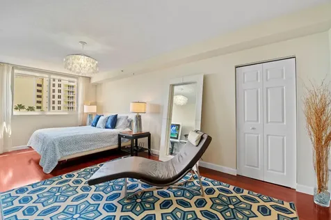 2001 N Ocean Boulevard Fort Lauderdale FL 33305