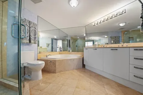2001 N Ocean Boulevard Fort Lauderdale FL 33305