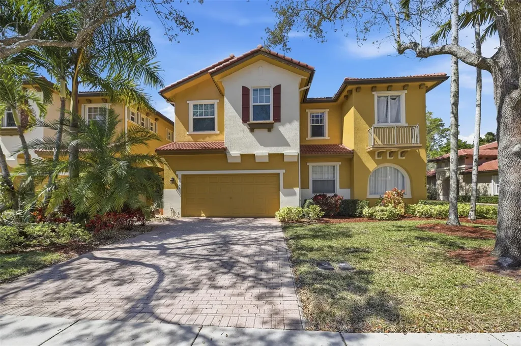 5764 NW 119th Terrace Coral Springs FL 33076