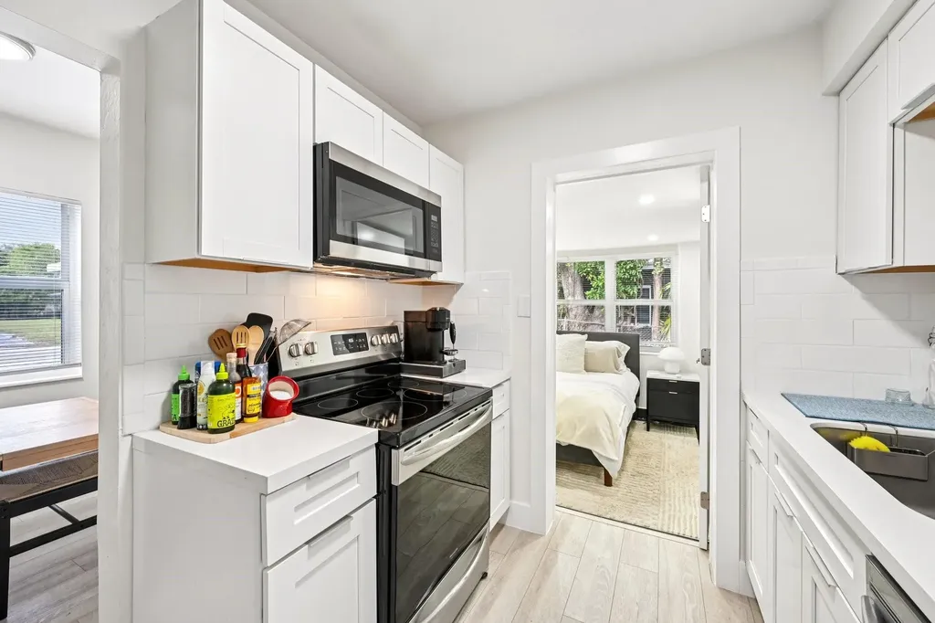 2640 SW 13th Avenue Fort Lauderdale FL 33315