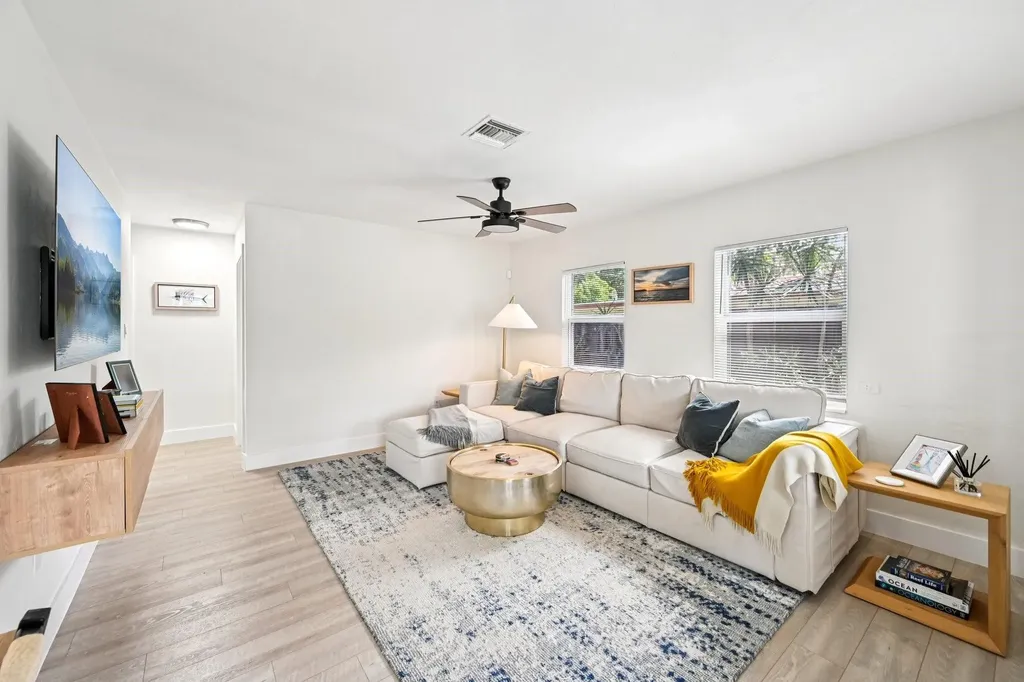 2640 SW 13th Avenue Fort Lauderdale FL 33315
