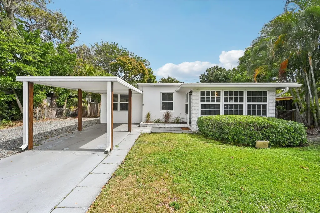 2640 SW 13th Avenue Fort Lauderdale FL 33315