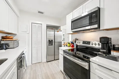 2640 SW 13th Avenue Fort Lauderdale FL 33315