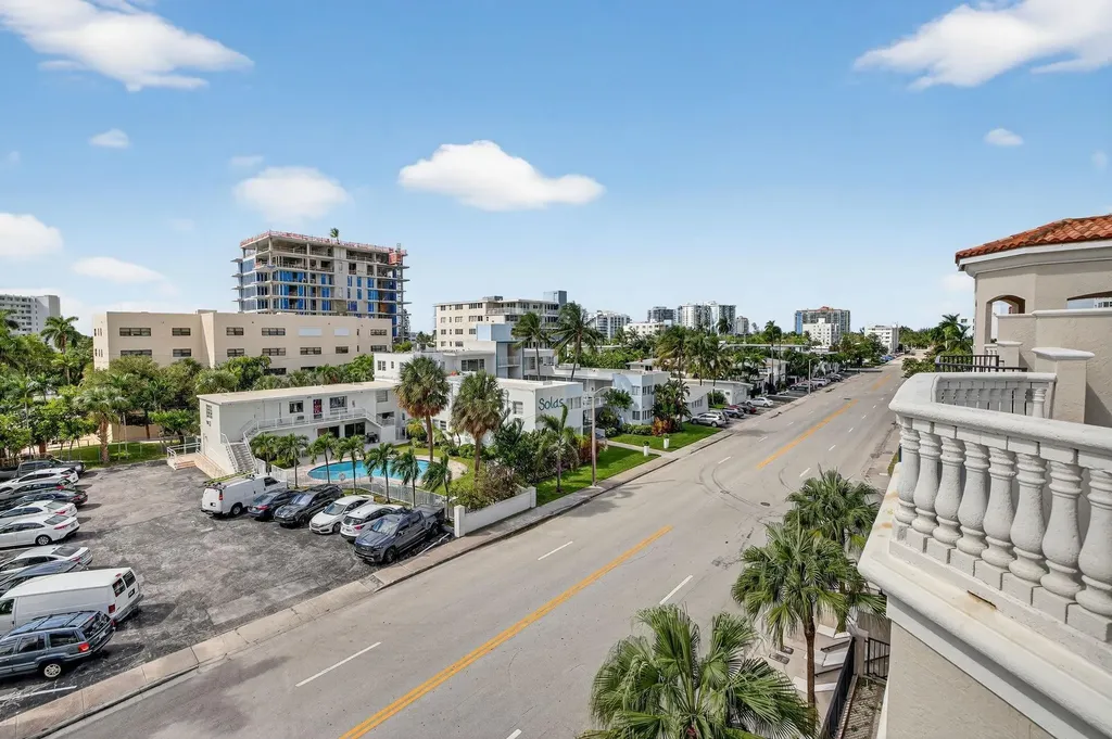 508 N Birch Road Fort Lauderdale FL 33304