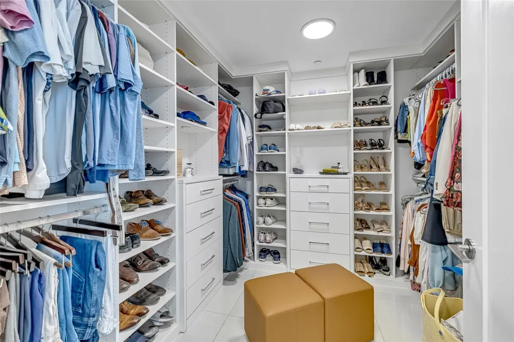 100 E Las Olas Boulevard Fort Lauderdale FL 33301