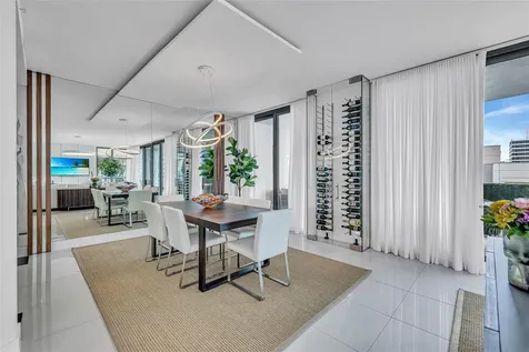 100 E Las Olas Boulevard Fort Lauderdale FL 33301