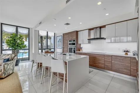 100 E Las Olas Boulevard Fort Lauderdale FL 33301