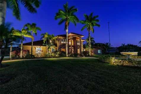 5660 Lago Del Sol Drive Lake Worth FL 33449