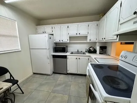 351 Cambridge Road Hollywood FL 33024