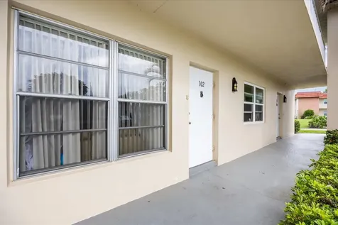 58 Woodland Drive Vero Beach FL 32962