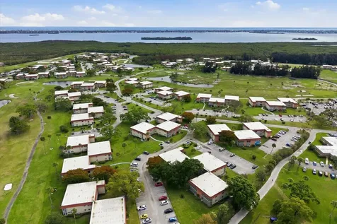 58 Woodland Drive Vero Beach FL 32962