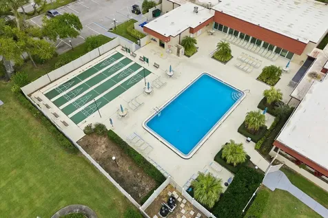 58 Woodland Drive Vero Beach FL 32962