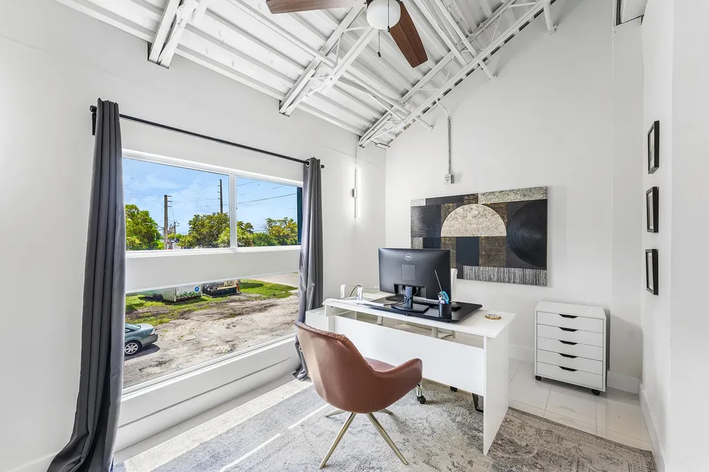 325 SW 26th Street Fort Lauderdale FL 33315