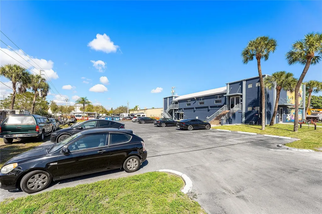 325 SW 26th Street Fort Lauderdale FL 33315