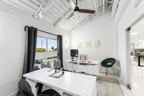 325 SW 26th Street Fort Lauderdale FL 33315