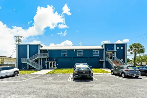 325 SW 26th Street Fort Lauderdale FL 33315