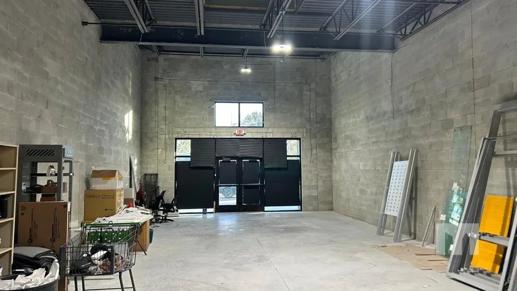9090 W State Road 84 Davie FL 33324