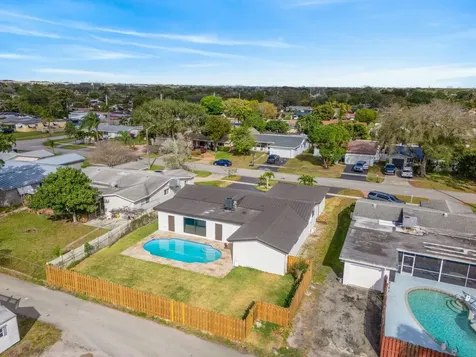 1800 N 54th Avenue Hollywood FL 33021