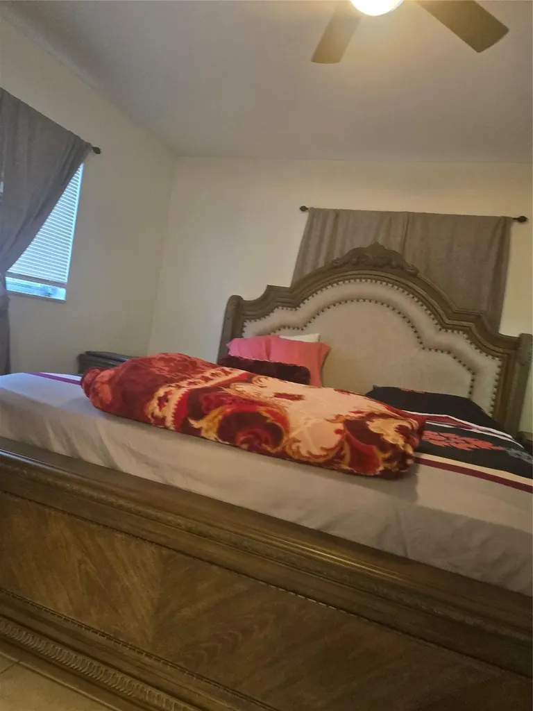 296 Alemeda Drive Palm Springs FL 33461