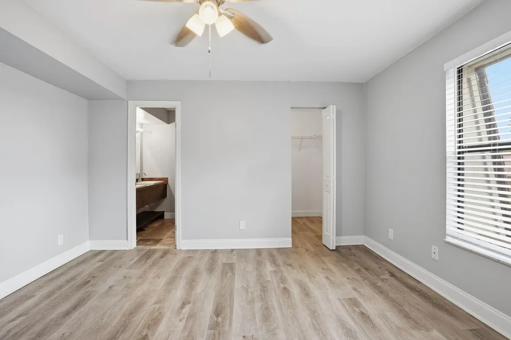 7600 Courtyard Run Boca Raton FL 33433