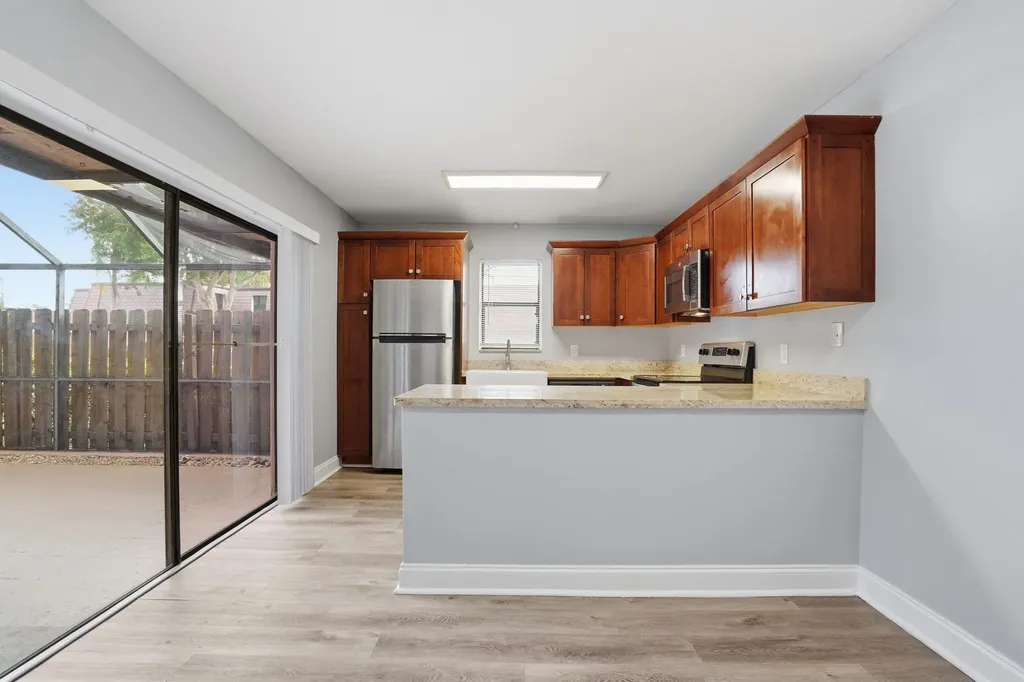 7600 Courtyard Run Boca Raton FL 33433