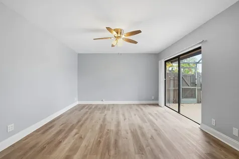 7600 Courtyard Run Boca Raton FL 33433