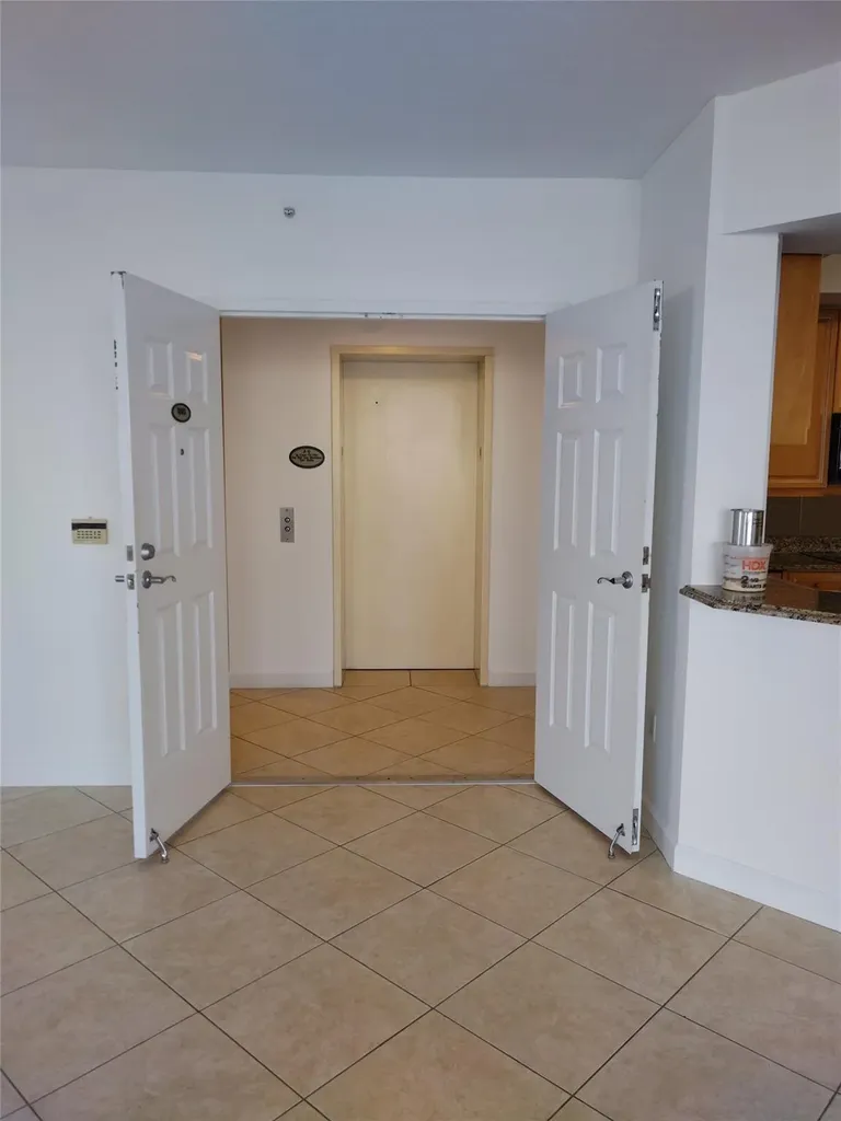 100 S Birch Road Fort Lauderdale FL 33316