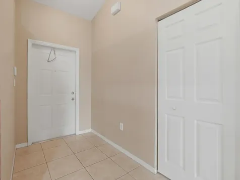 2920 E Aragon Boulevard Sunrise FL 33313