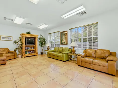 2920 E Aragon Boulevard Sunrise FL 33313