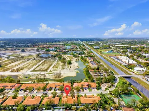 2920 E Aragon Boulevard Sunrise FL 33313