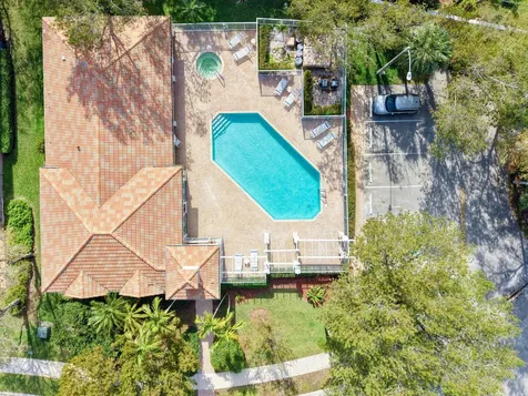 2920 E Aragon Boulevard Sunrise FL 33313