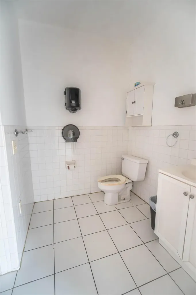 49 N Federal Highway Dania Beach FL 33004