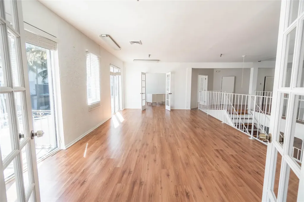 49 N Federal Highway Dania Beach FL 33004