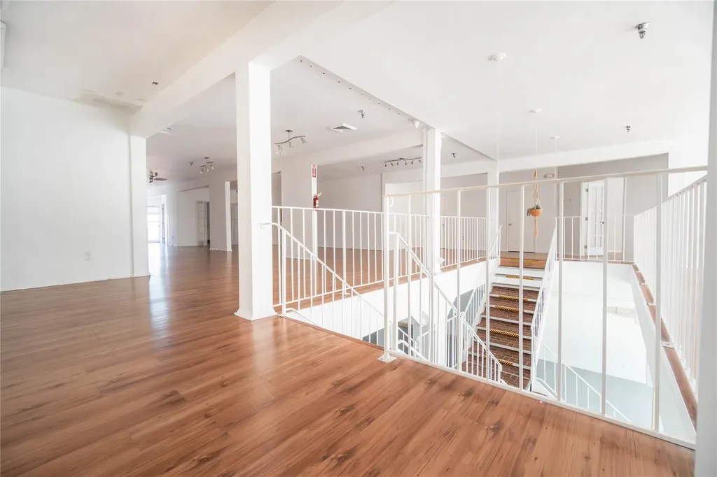 49 N Federal Highway Dania Beach FL 33004