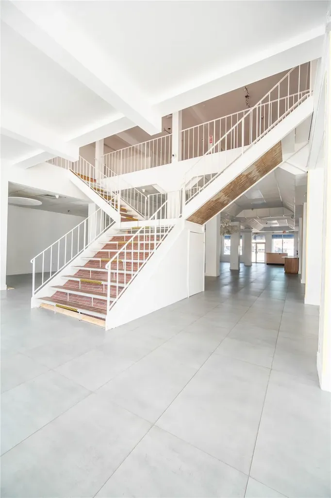 49 N Federal Highway Dania Beach FL 33004