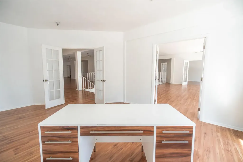 49 N Federal Highway Dania Beach FL 33004