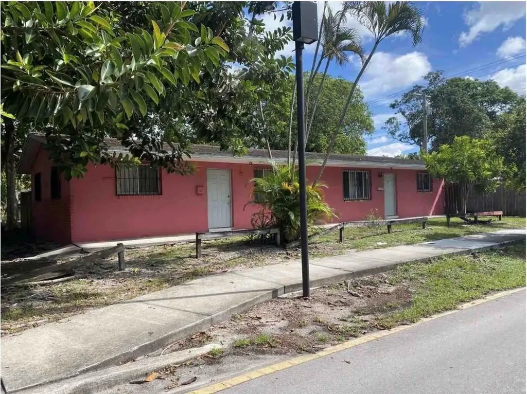 1500 NW 2nd Avenue Fort Lauderdale FL 33311