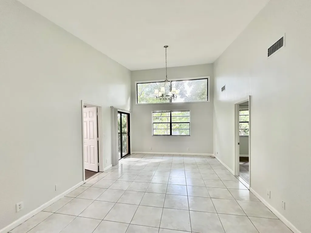 1917 NW 94th Avenue Coral Springs FL 33071