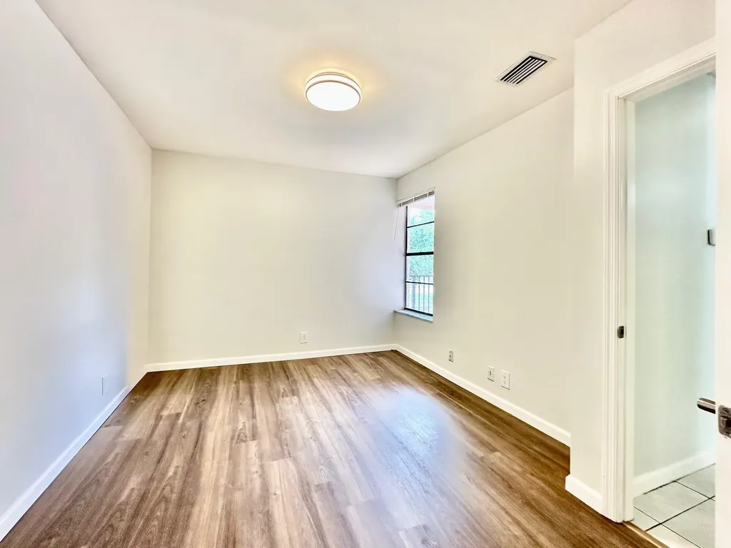 1917 NW 94th Avenue Coral Springs FL 33071