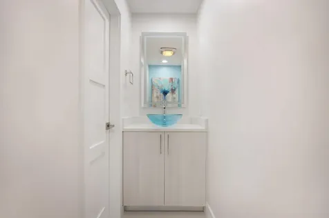 424 Hendricks Isle Fort Lauderdale FL 33301