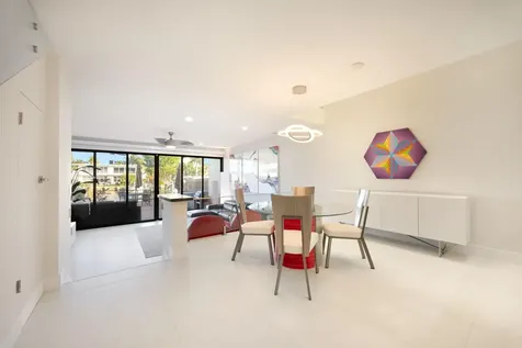 424 Hendricks Isle Fort Lauderdale FL 33301
