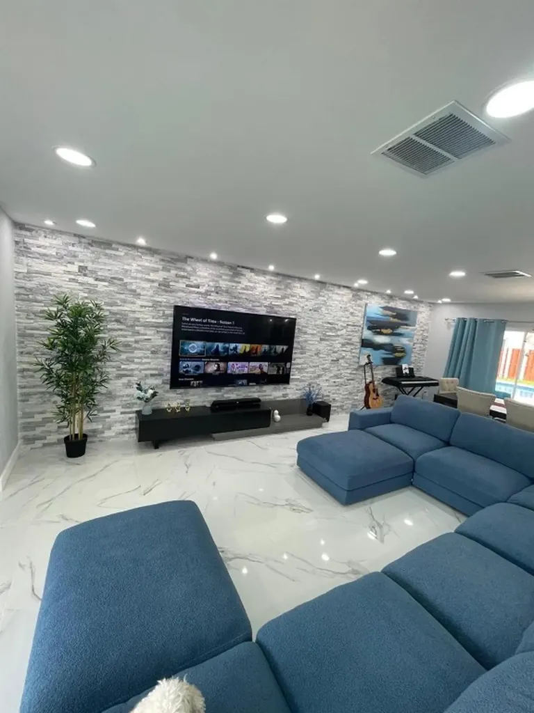 12064 NW 24th Street Coral Springs FL 33065